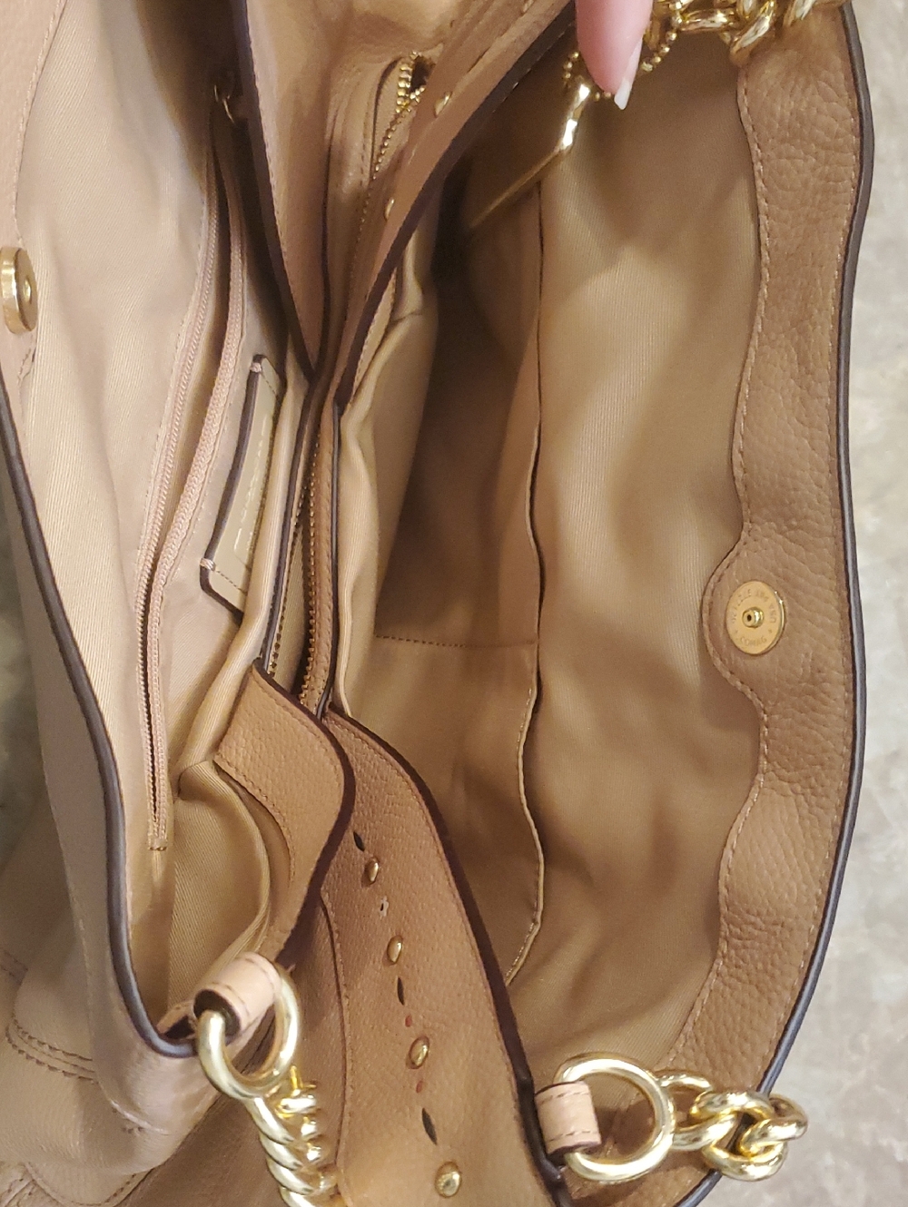 Coach Pebbled Leather Shoulder Bag Purse in Blush/Nude - Picture 16 of 16